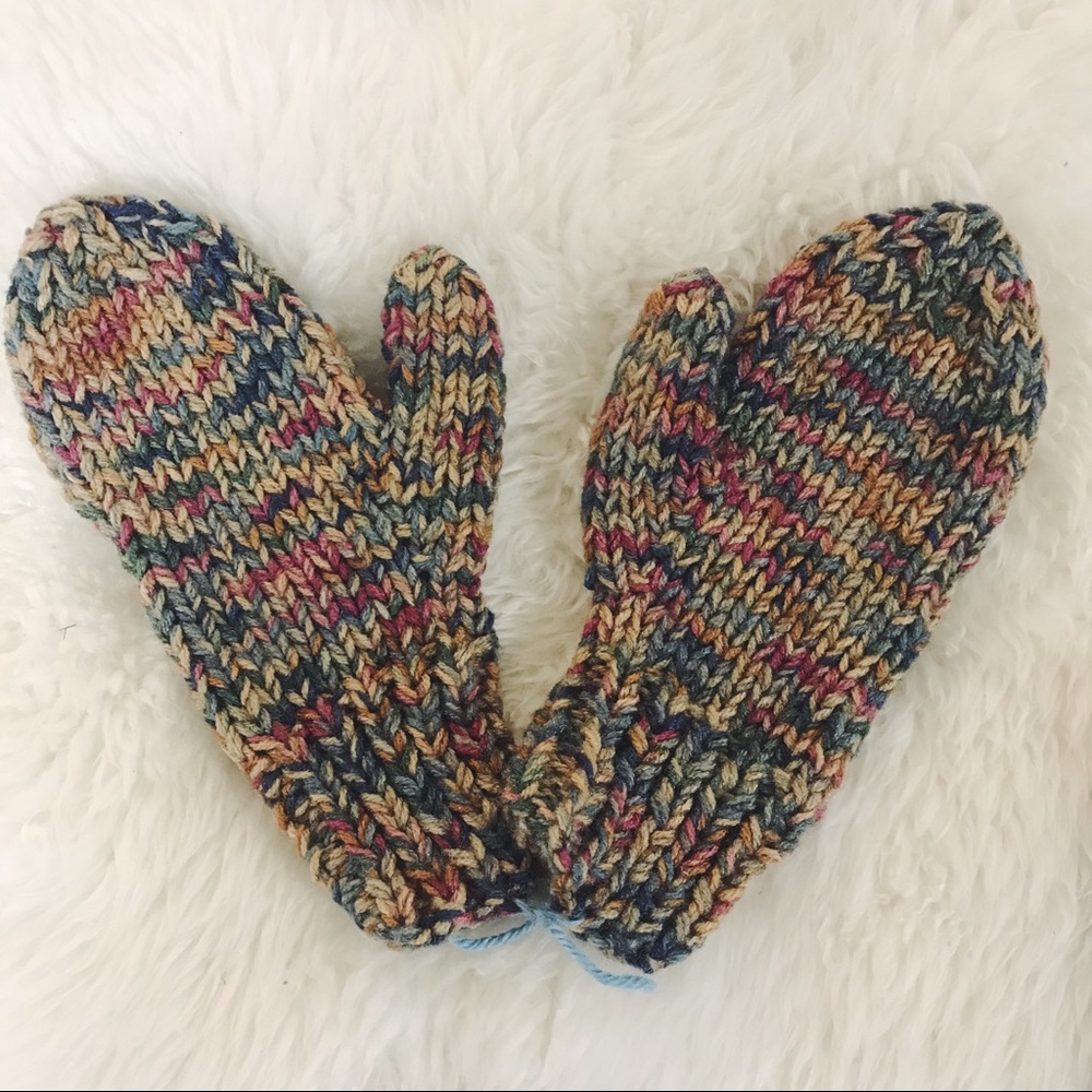 Hand Knit Mittens NEW